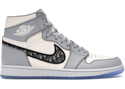 air jordan dior price original|retro 1 Dior price.